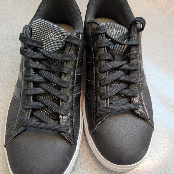 adidas Grand Court 2.0 Women's Tennis Shoes in Black - Picture 1 of 10